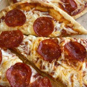 Tomato Sauce & Mozzarella